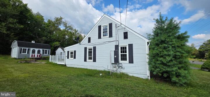 Property Photo:  6157 Strasburg Road  VA 22657 