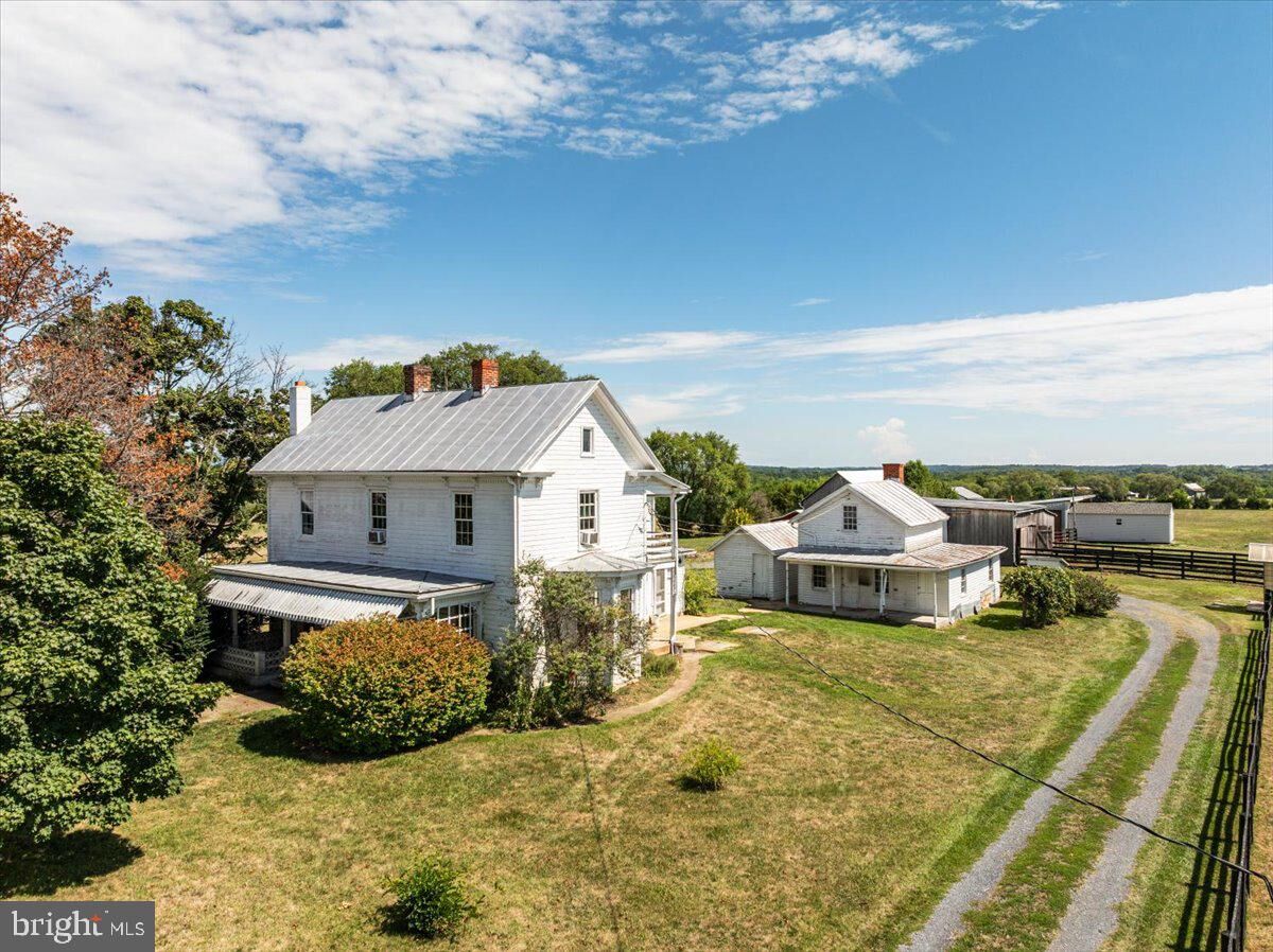 Property Photo: 2094 Oranda Road VA 22657