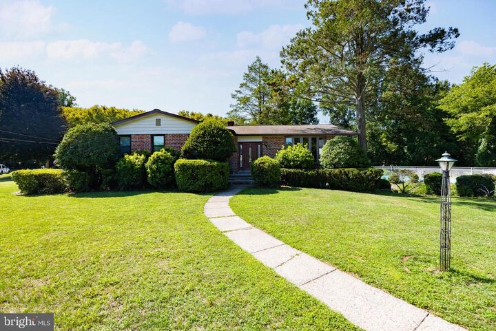 Property Photo:  975 Spring View Drive  PA 18966 