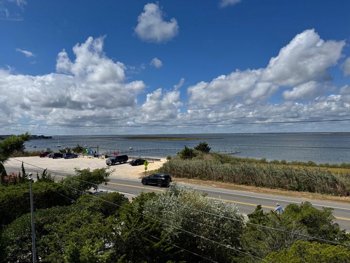 Property Photo:  2404 Bayview Avenue  NJ 08006 