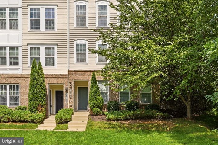 Property Photo:  14848 Mason Creek Circle  VA 22191 