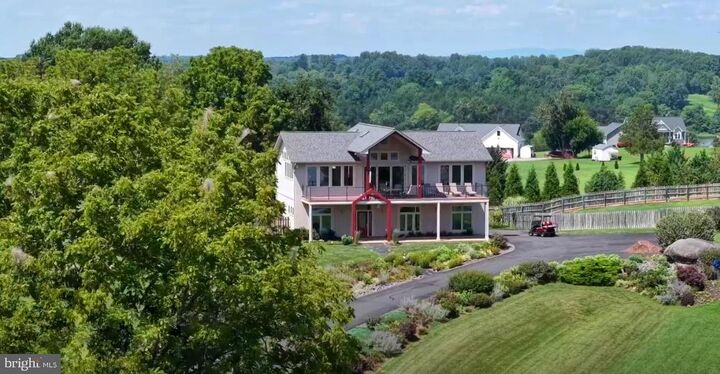 Property Photo:  214 Stonewall  VA 23117 