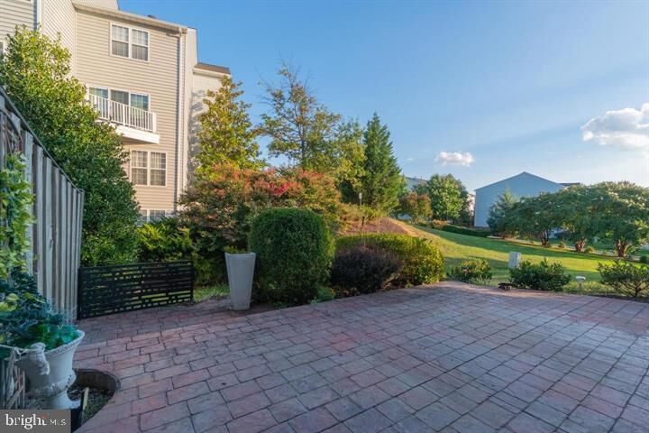 Property Photo:  6325 Eagle Ridge Lane D 32  VA 22312 