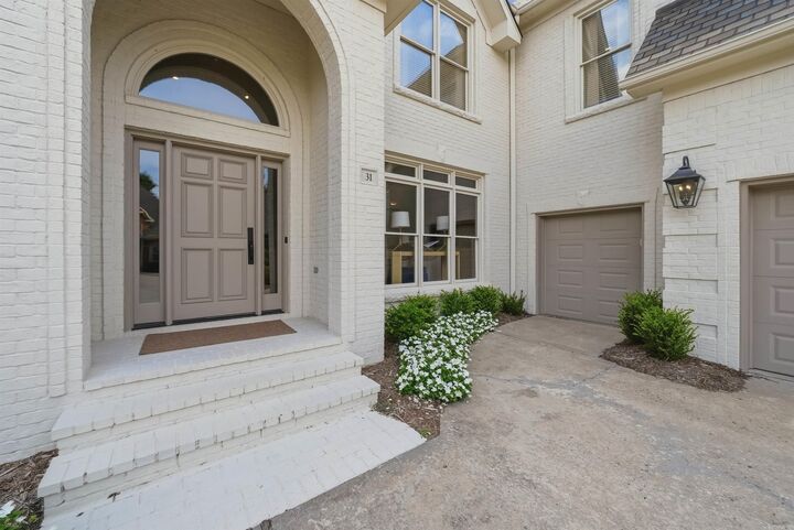 Property Photo:  31 Alba Lane  AR 72223 