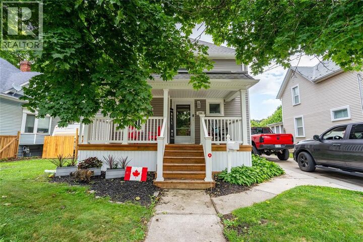 Property Photo: 236 Brock Street South ON N7T 2W6