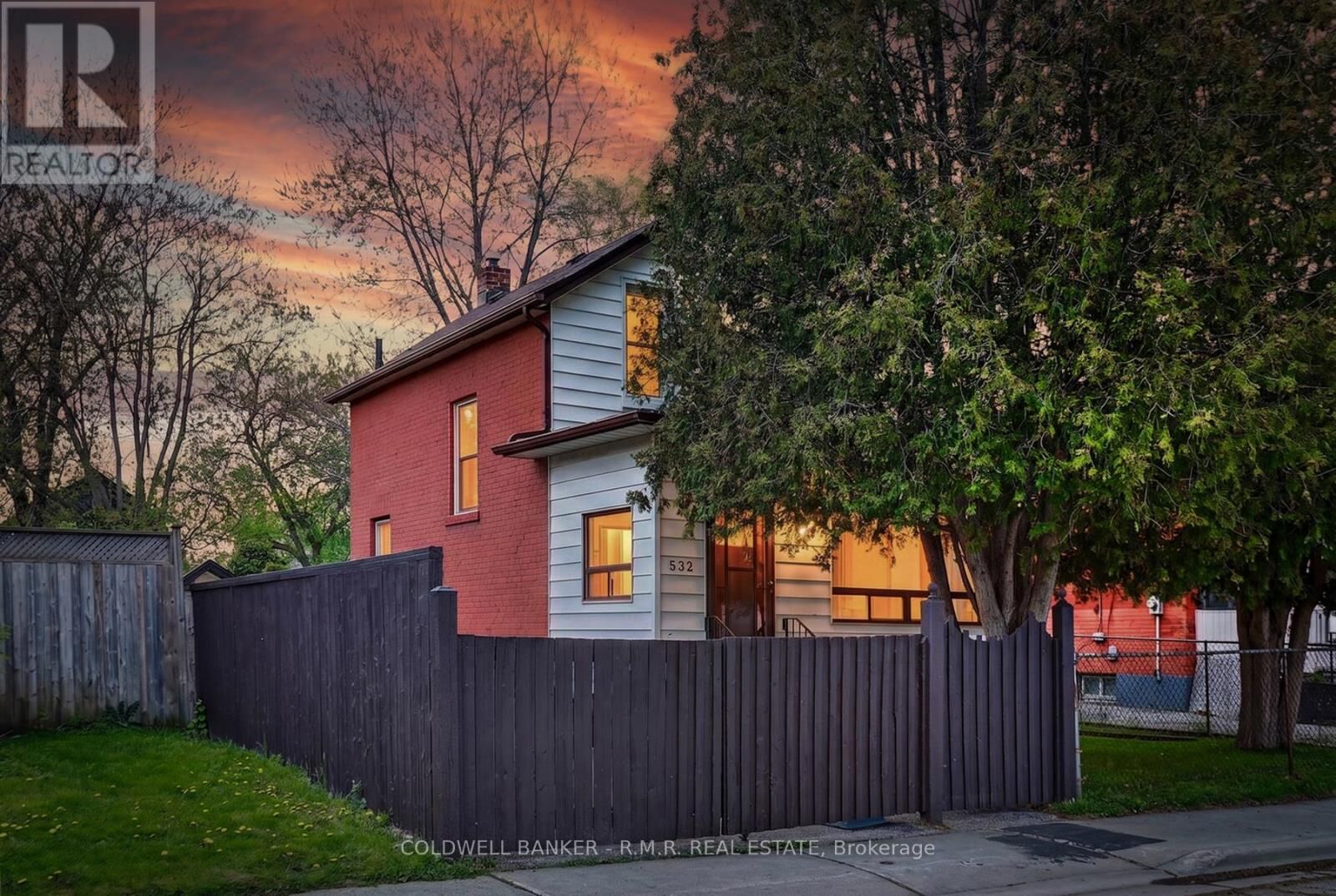 Property Photo: 532 Front Street ON L1H 4V2