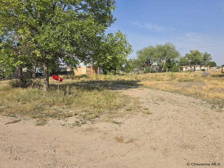 Property Photo:  807 Mitchell Ct  WY 82007 
