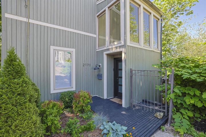 Property Photo: 2171 Sohn Street OH 45219