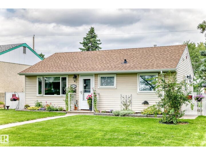 Property Photo: 10524 128 Av NW AB T5E 0J3
