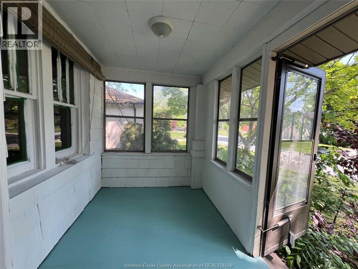 Property Photo: 2423 Princess Avenue ON N8T 1V2