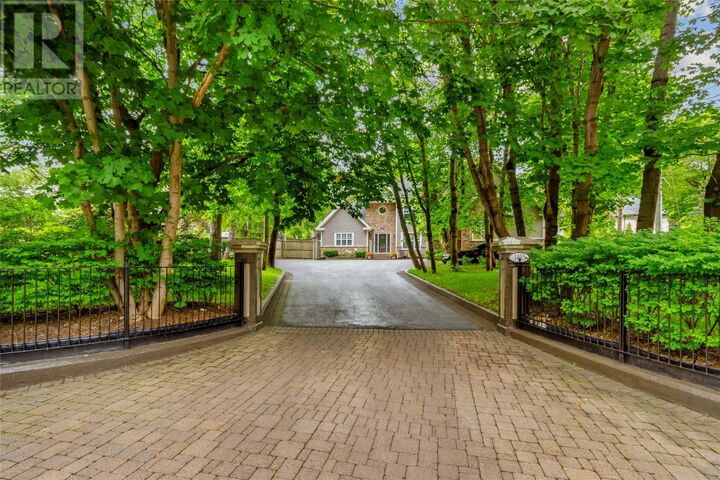 140 1/2 Waterford Bridge Road — photo 1