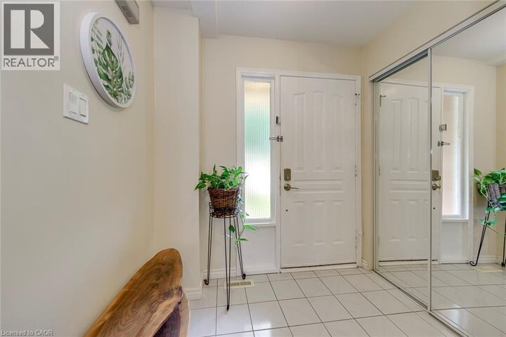 Property Photo:  2549 Addingham Crescent  ON L6J 7K7 