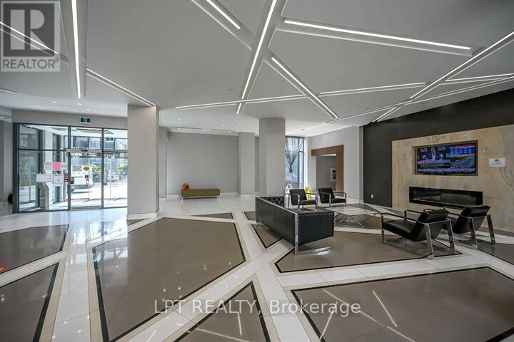 Property Photo:  5025 Four Springs Avenue 1305  ON L5R 0G5 