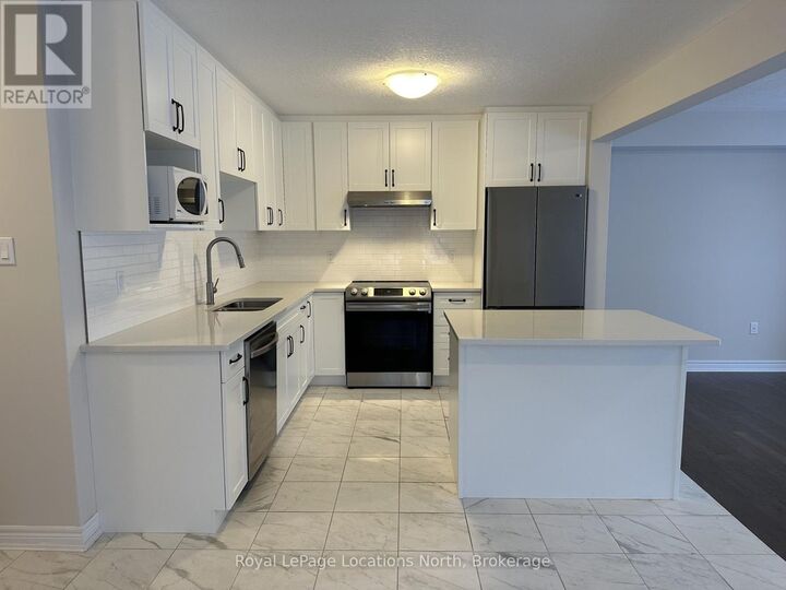 Property Photo: 162 Stonebrook Way ON N0C 1H0
