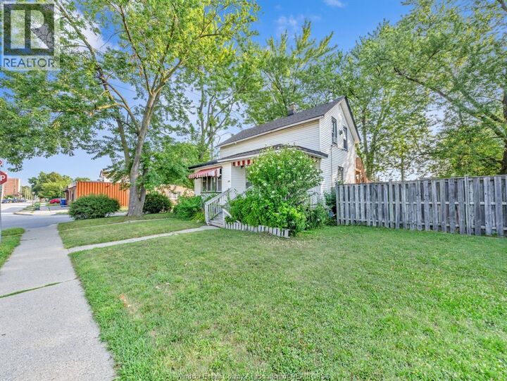 Property Photo:  1108 Felix Avenue  ON N9C 3L7 