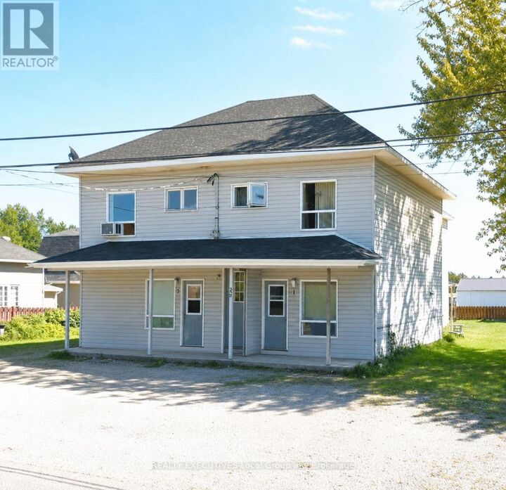 Property Photo: 26 Spring Street ON P2B 3G7