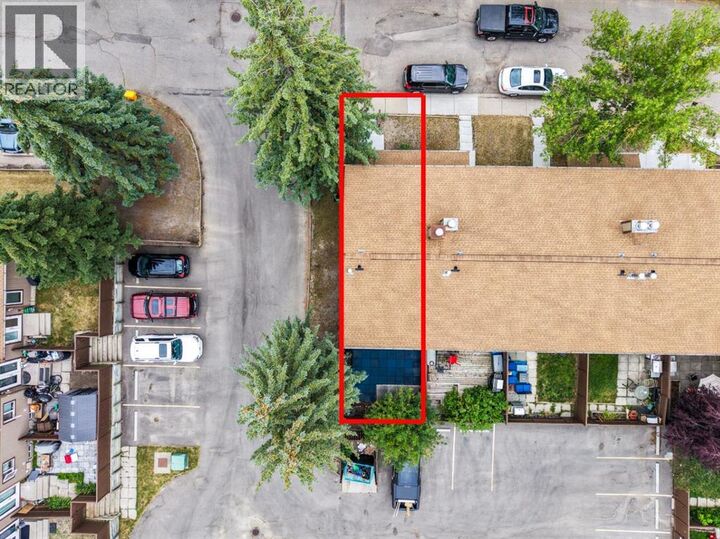 Property Photo:  6103 Madigan Drive Northeast  AB T2A 5K9 