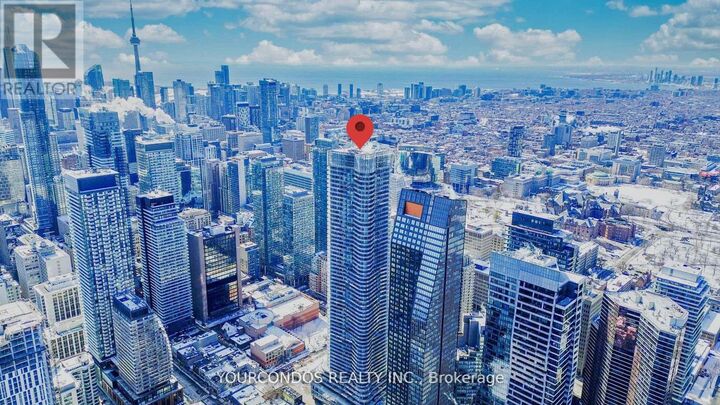 Property Photo: 11 Wellesley Street West 4206 ON M4Y 0G4