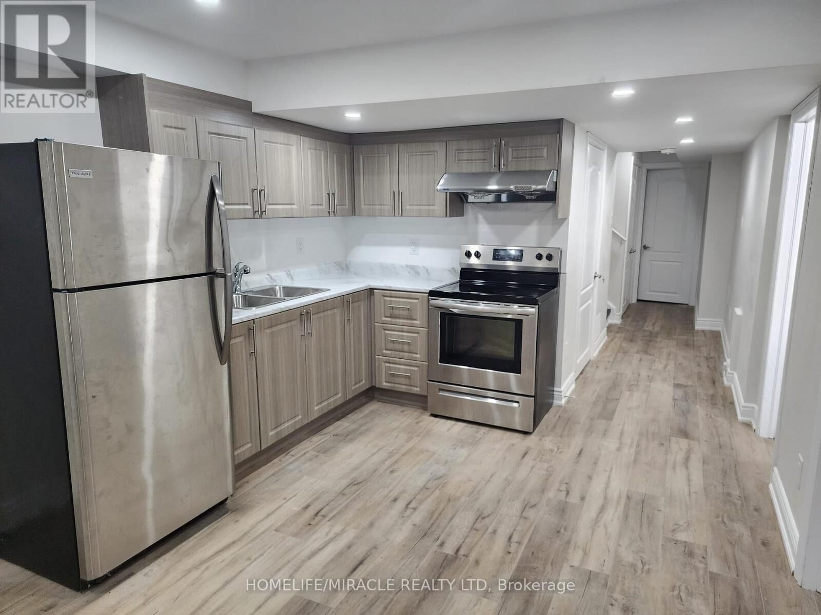 Property Photo:  1125 Leger Way 34  ON L9E 1N7 