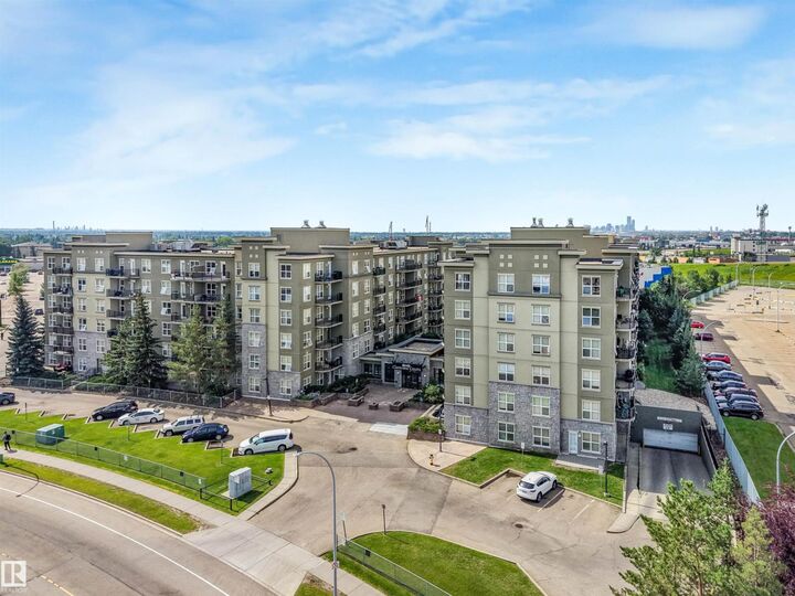Property Photo: #2-208 4245 139 Av NW AB T5Y 3E8