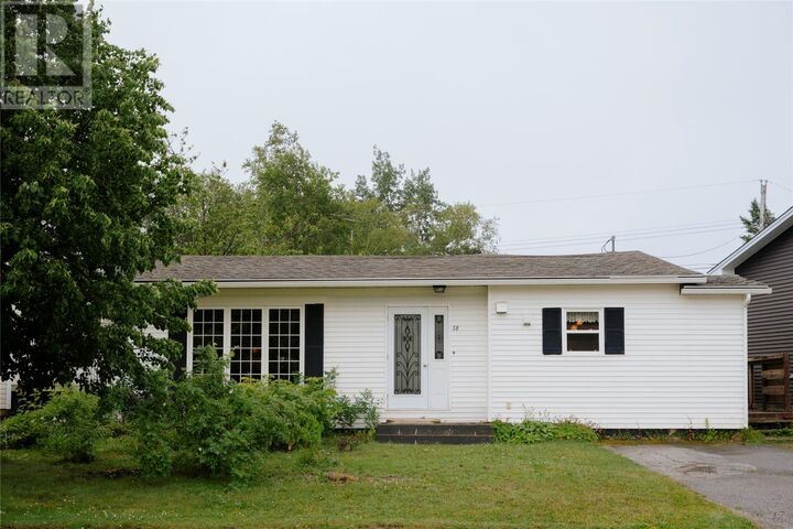 58 Byrd Avenue — photo 1