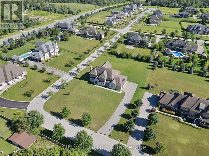 Property Photo: 24 Whitewood Drive ON L4A 1R9