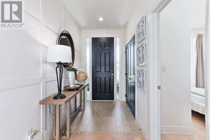 Property Photo: 103 White Oak Crescent ON L9Y 0Z3