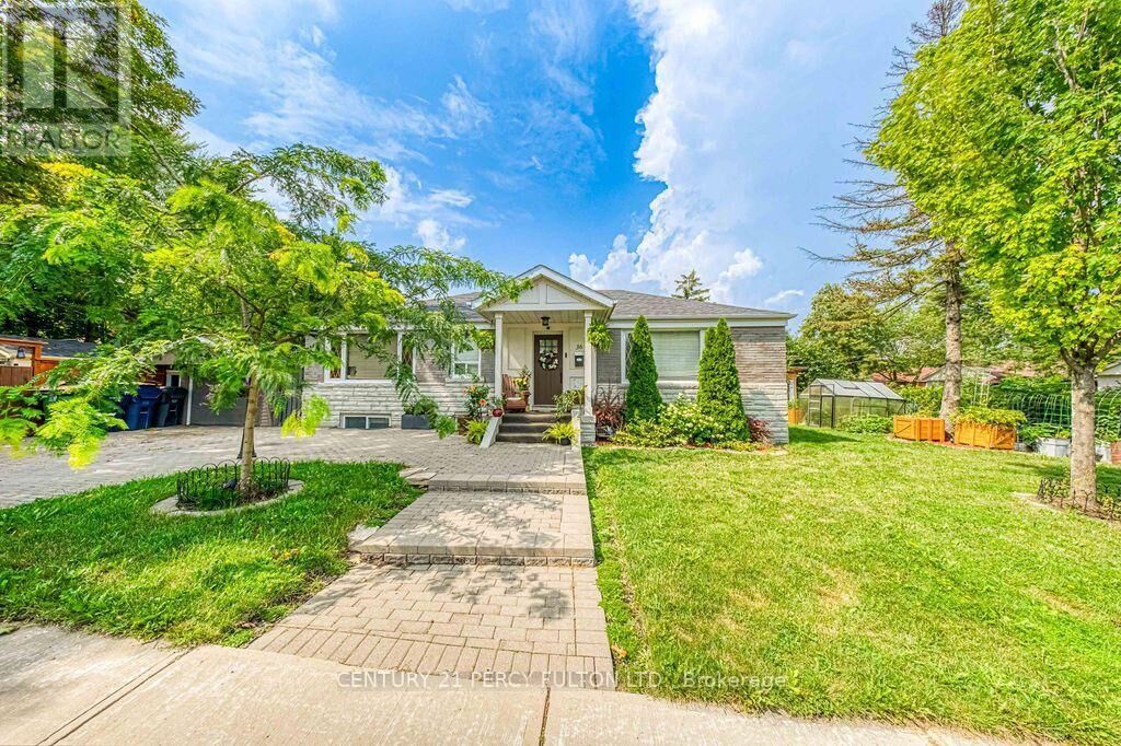 Property Photo:  36 Merryfield Drive  ON M1P 1J5 