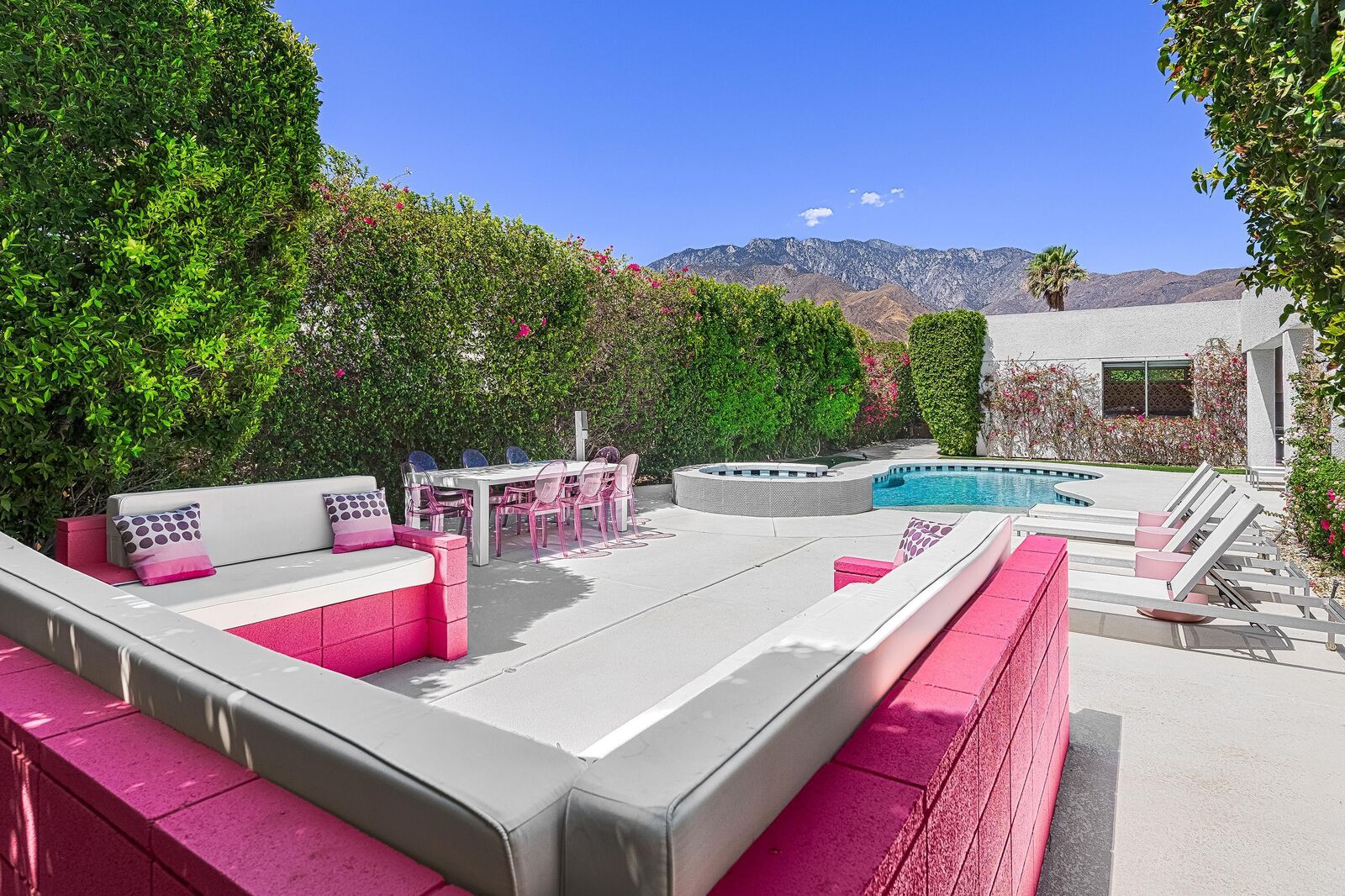 Property Photo:  1441 Amelia Way  CA 92262 