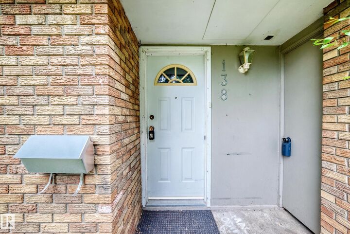 Property Photo: 138 Great Oaks AB T8A 0V8