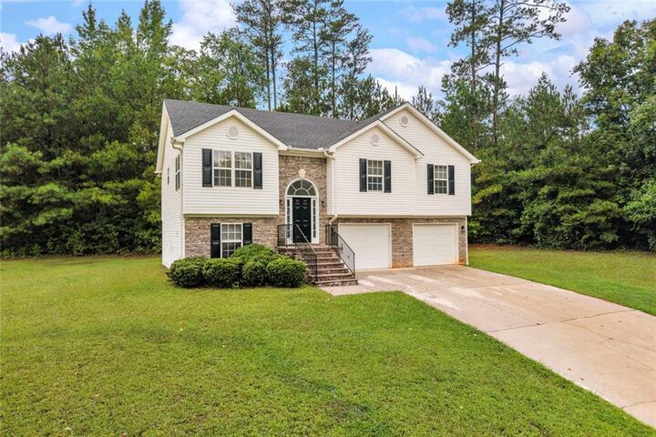 Property Photo: 145 Clover Valley Drive GA 30016