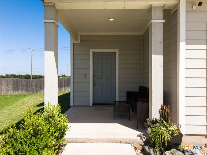 Property Photo:  120 Blue Agate Court  TX 76537 