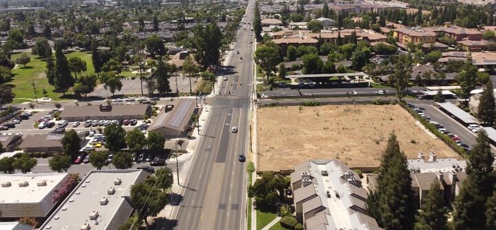 Property Photo:  5631 N Fresno Street  CA 93710 