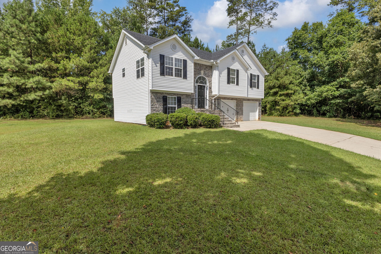 Property Photo: 145 Clover Valley Drive GA 30016