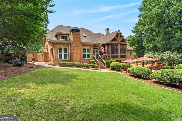 Property Photo:  555 Twinflower Court  GA 30075 