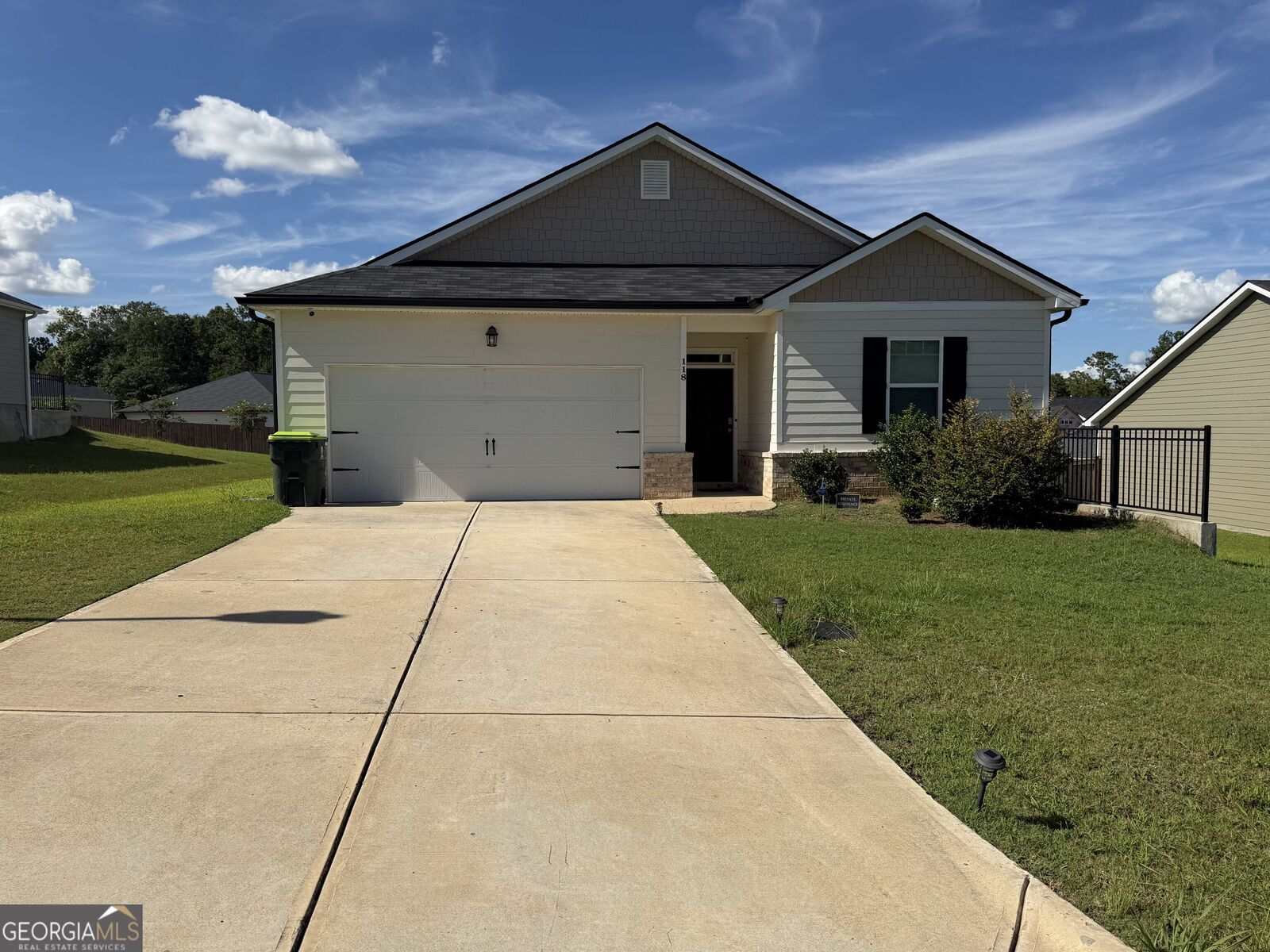 Property Photo: 118 Taylor Woods Court GA 31005