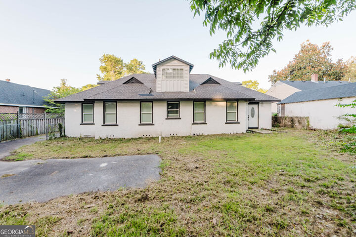 Property Photo:  3747 Berkley Drive  GA 31204 