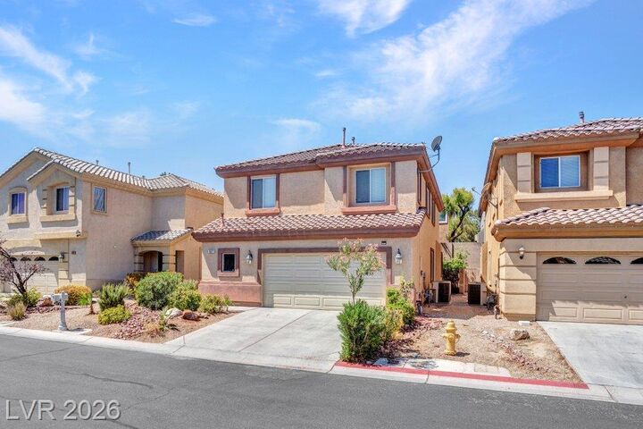 Property Photo: 527 Newberry Springs Drive NV 89148