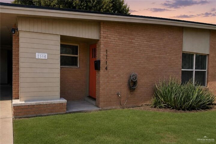 Property Photo: 1112 Fern Avenue TX 78501
