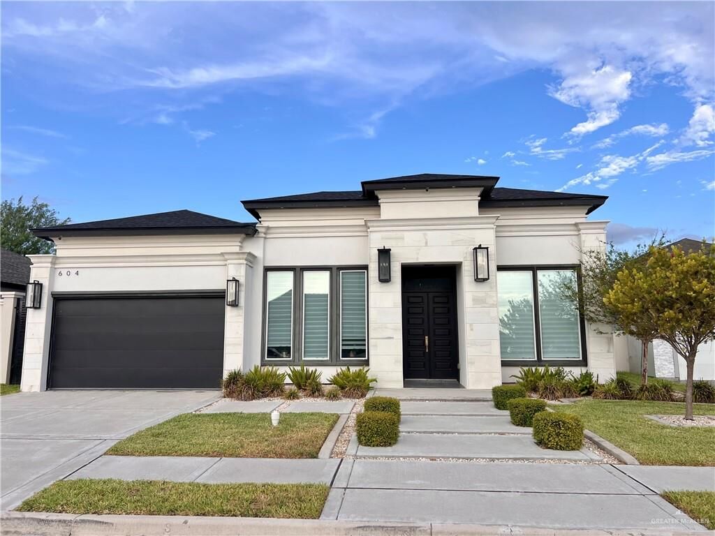 Property Photo:  604 Glenwood Avenue  TX 78572 