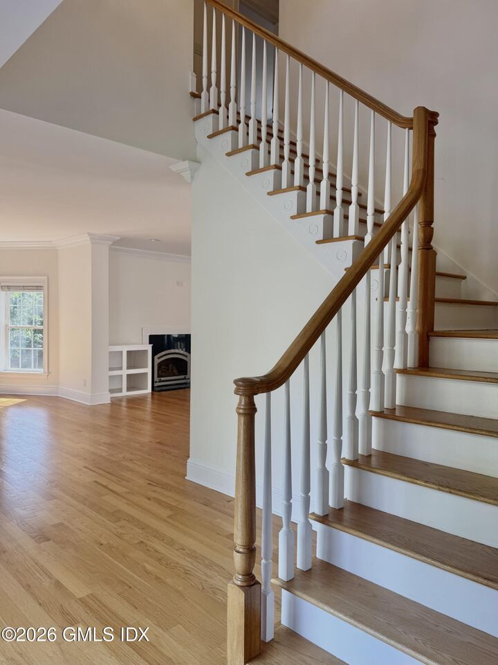Property Photo:  24 Buena Vista Drive  CT 06831 