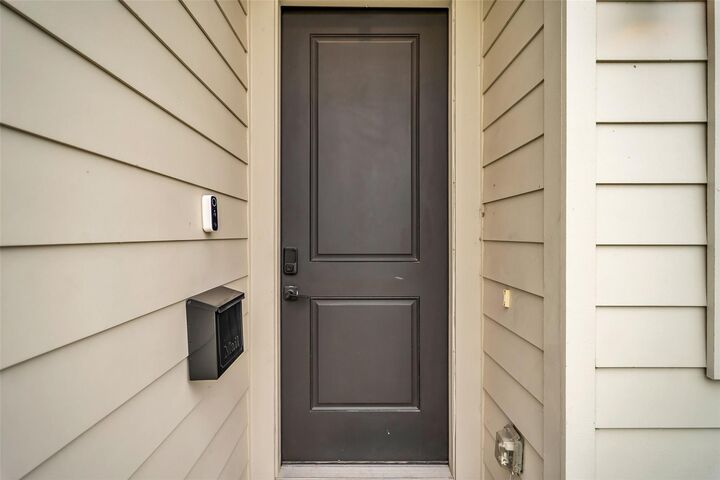Property Photo: 6708 Arapahoe Street TX 77020