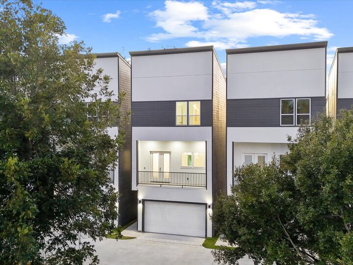 Property Photo: 6623 Katarani Drive TX 77091