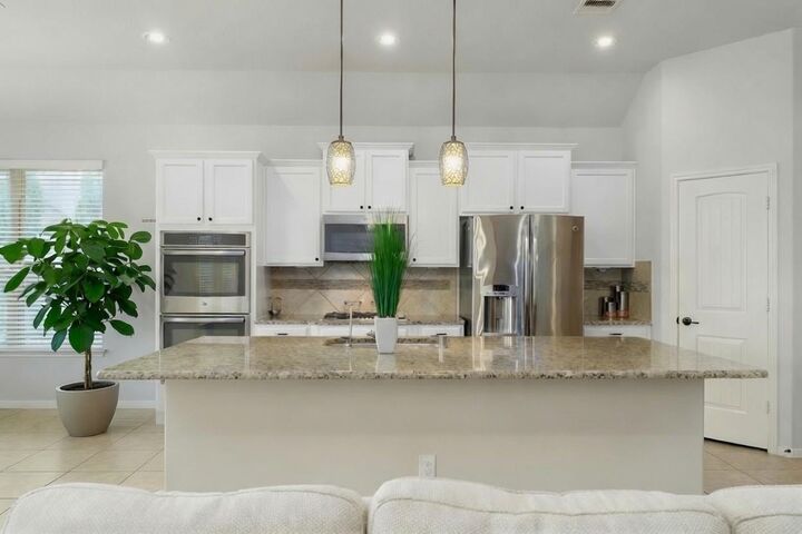 Property Photo:  13711 Contour Court  TX 77407 