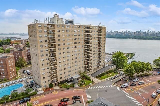 Property Photo: 7100 Blvd East 6M NJ 07093