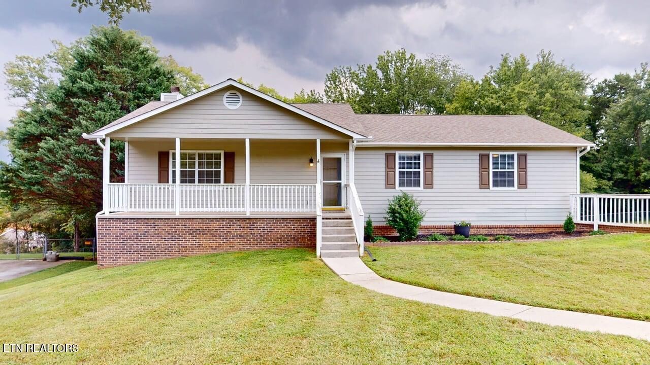 Property Photo:  1208 Boyington Drive  TN 37932 