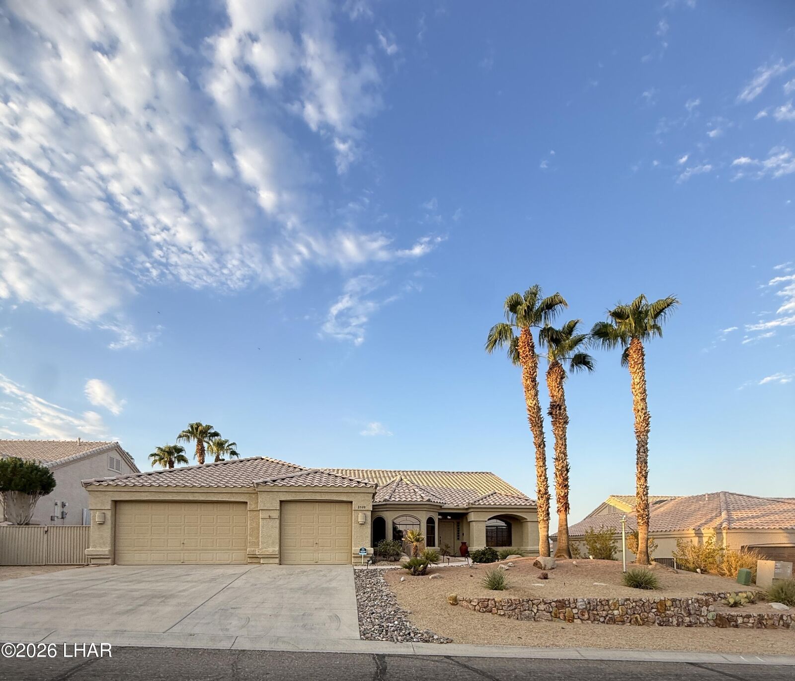Property Photo: 2320 Dawn Dr AZ 86404