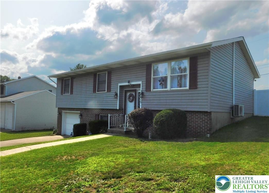 Property Photo: 515 Maple Street PA 17901