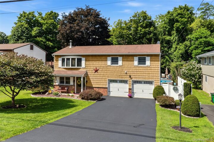 Property Photo:  355 Sprout Brook Road  NY 10524 