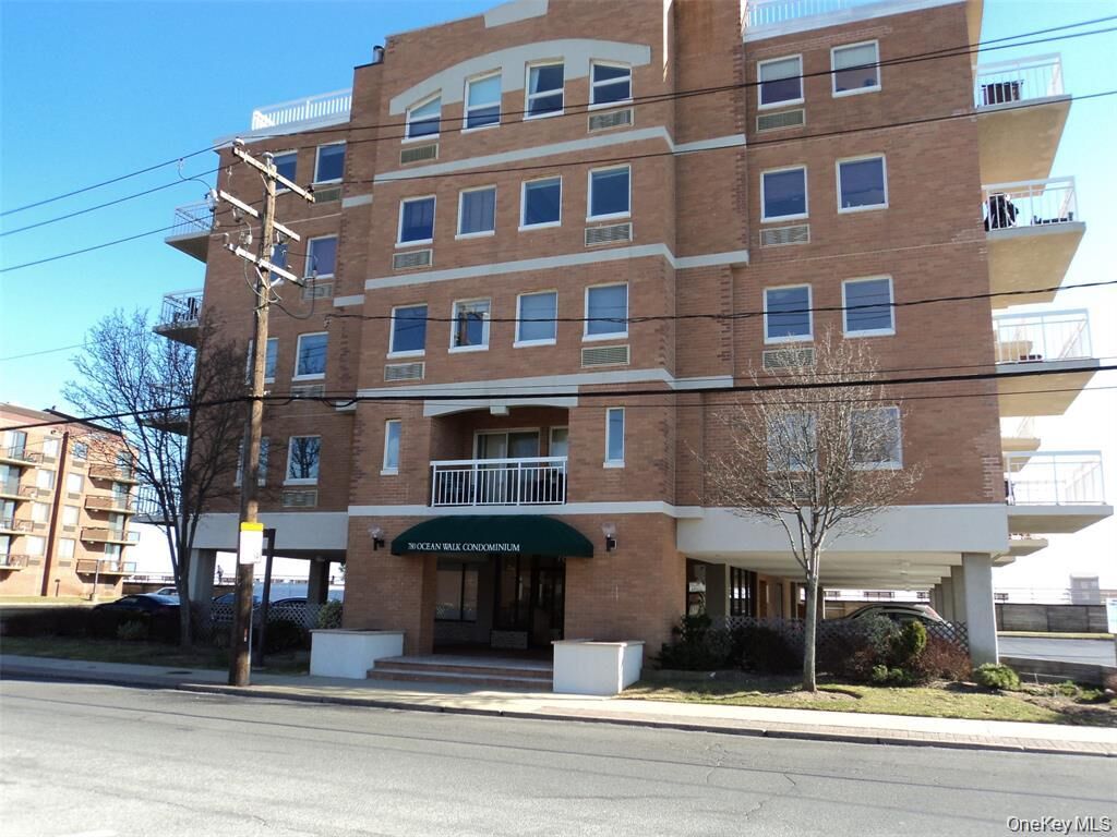 Property Photo:  780 W Broadway 2D  NY 11561 